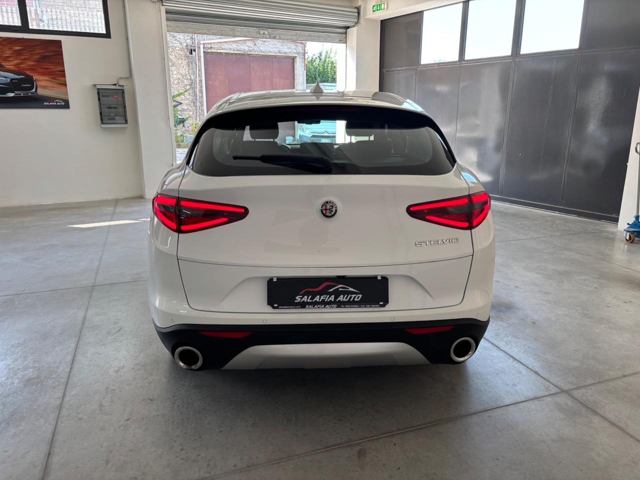 Alfa Romeo Stelvio 2.2 Turbodiesel 160 CV RWD Business
