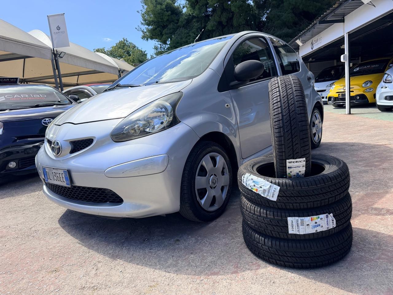 Toyota Aygo 1.0 12V VVT-i 5porte TRENO GOMME OMAGGIO!!