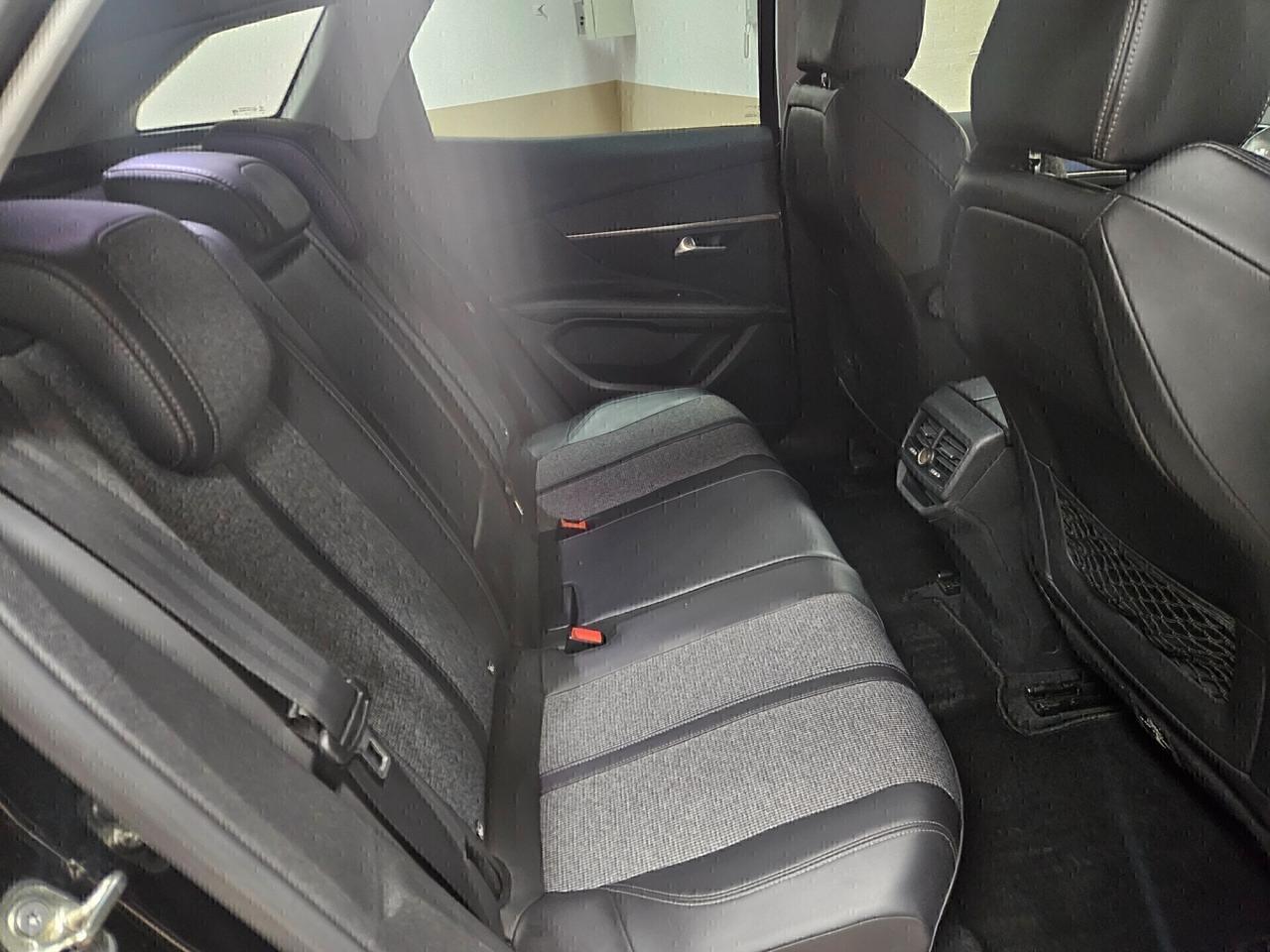 Peugeot 3008 BlueHDi 130 S&S Allure