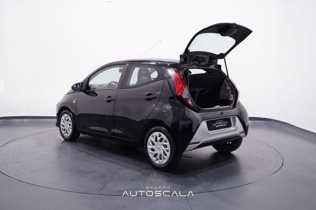 TOYOTA Aygo 1.0 VVT-i 72 CV 5 porte X-Play