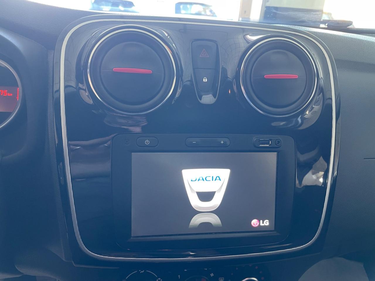 Dacia Sandero Stepway 0.9 TCe 90 CV Techroad - Nessun vincolo -