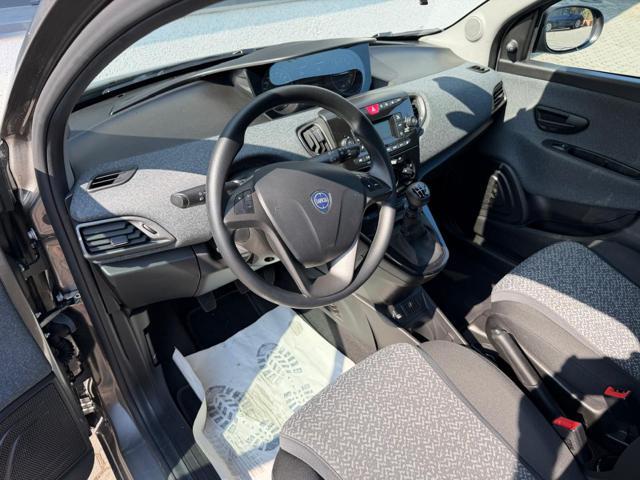 LANCIA Ypsilon 1.0 HYBRID SILVER MANUALE OK NEOPATENTATO