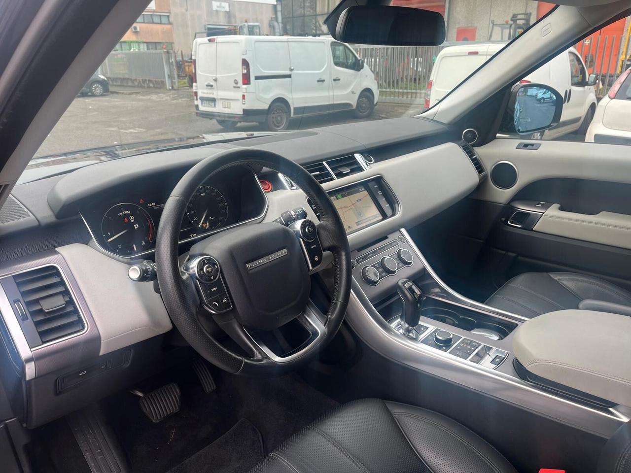 Land Rover Range Sport 3.0 TDV6 HSE