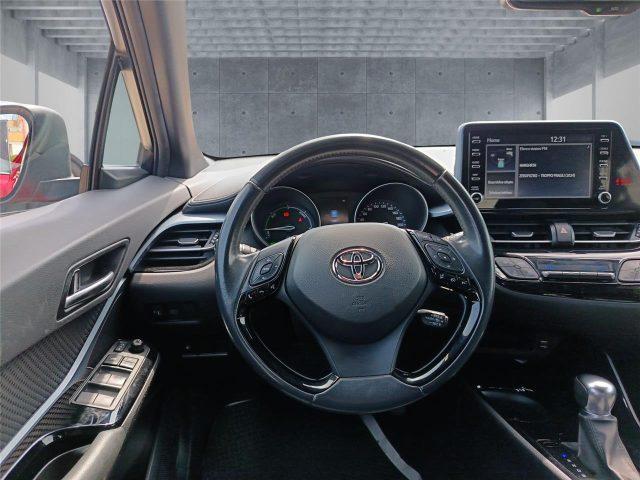 TOYOTA C-HR (2016-2023) 1.8 Hybrid E-CVT Trend