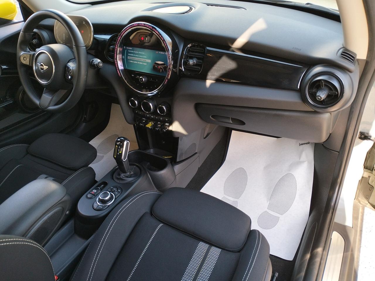 MINI Cooper SE F56 2022 Full Electric 3p Classic auto