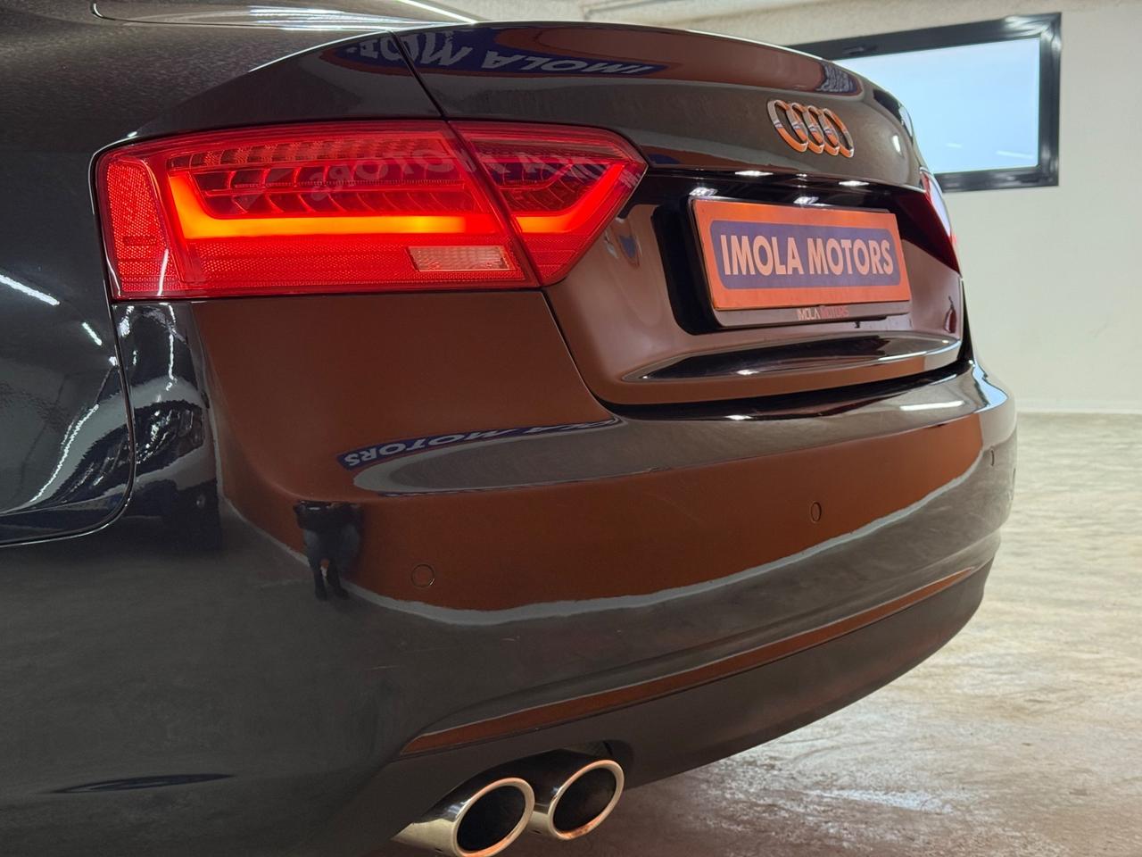 Audi A5 Coupé 2.0 TDI 177 CV S-line Total Black