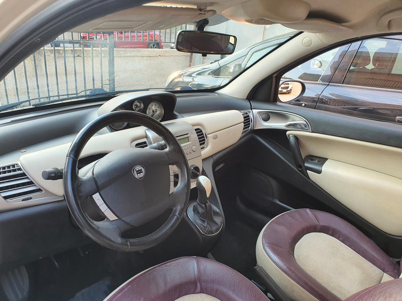 Lancia Ypsilon 1.3 MJT Turbina bassa