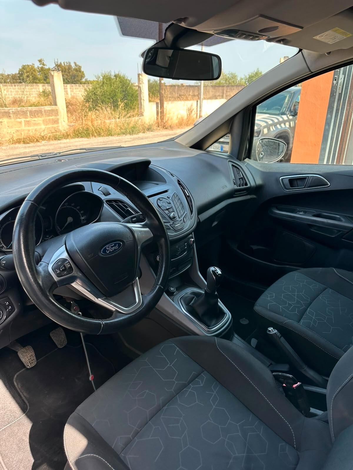 Ford B-Max 1.5 TDCi 75 CV Titanium