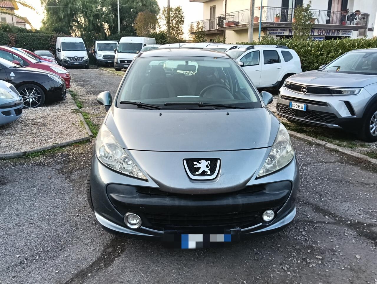 Peugeot 207 1.4 HDi 70CV 5p. X Line