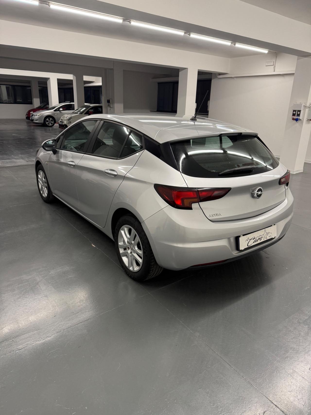 Opel Astra 1.4 Turbo 140CV 4 porte Elective