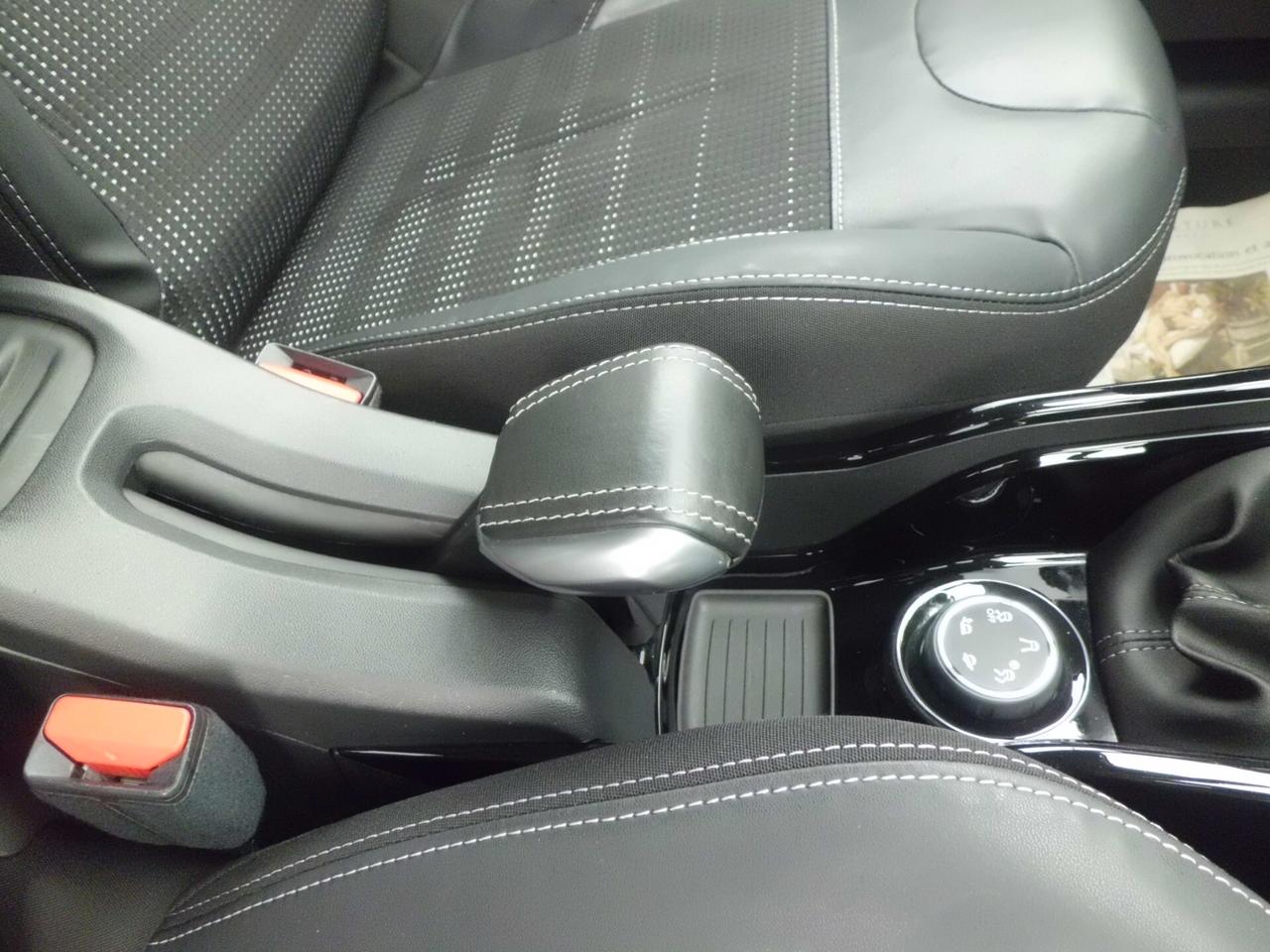 Peugeot 2008 BlueHDi 100 Allure