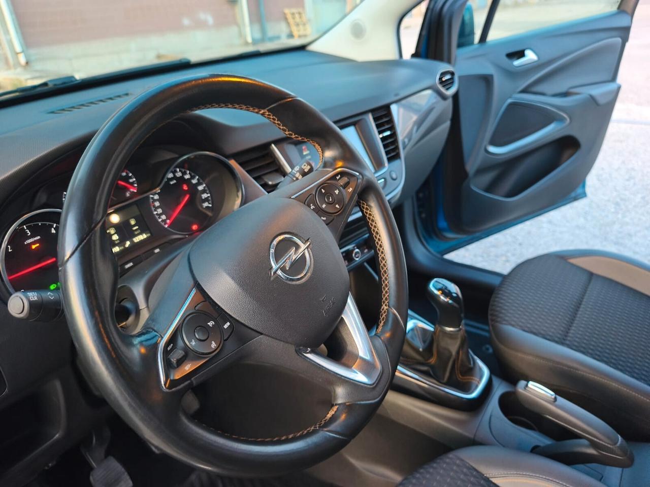 Opel Crossland EcotecD 2017----1.6 Diesel