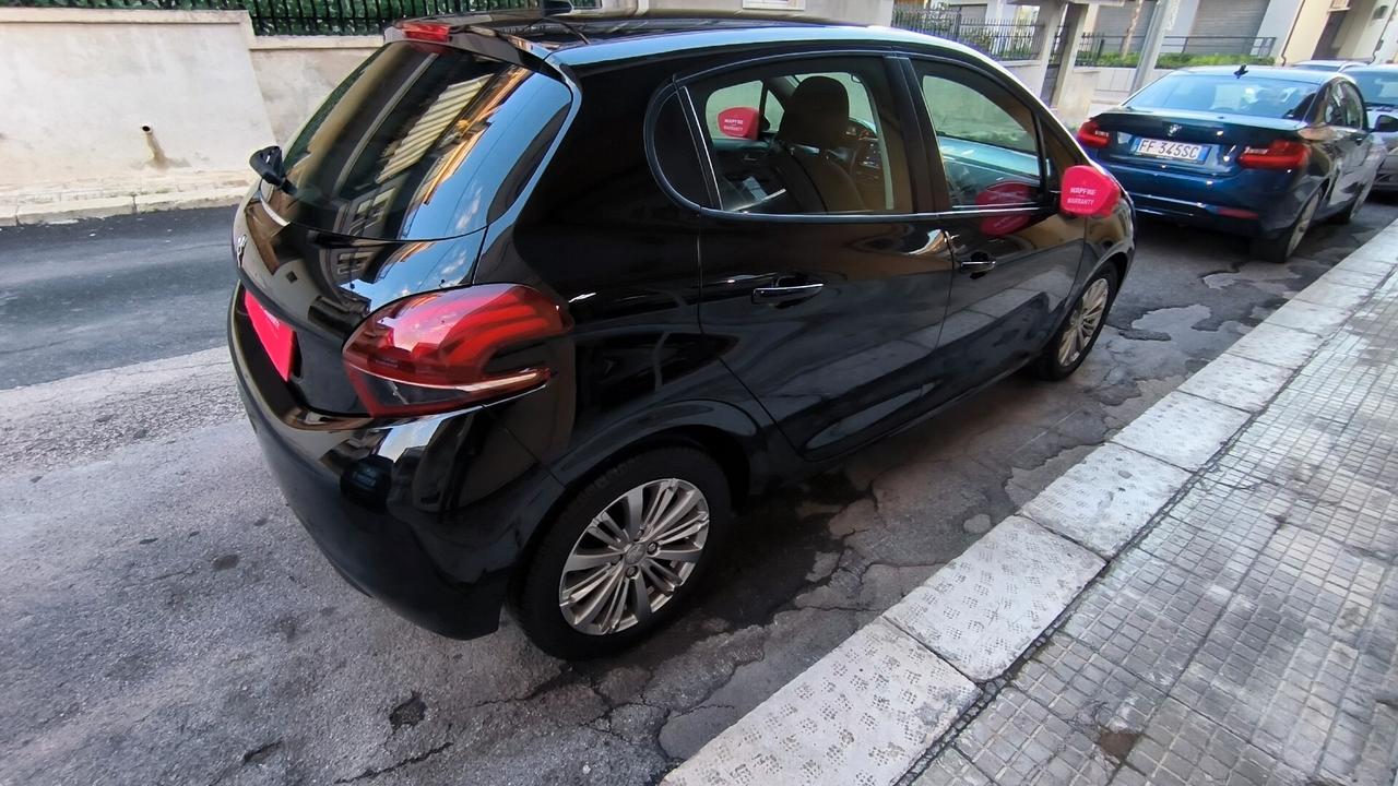 Peugeot 208 PureTech 82 5 porte Active