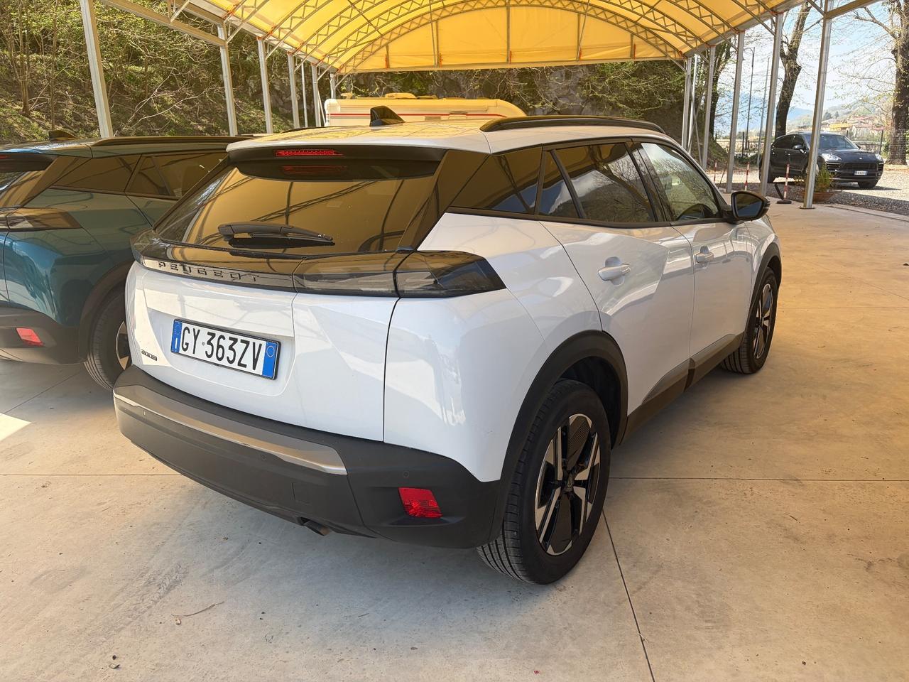 Peugeot 2008 PureTech 100 S&S Allure
