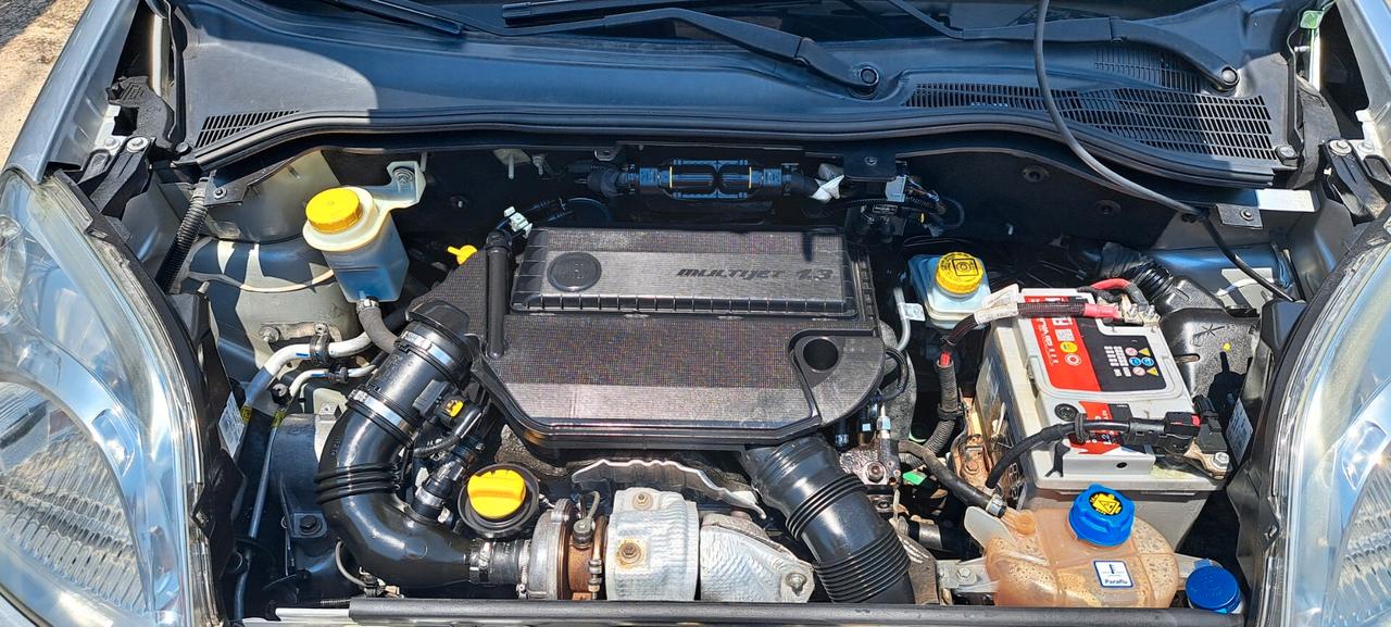 Fiat Qubo 1.3 MJT 95 CV Dynamic