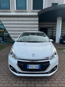 Peugeot 208 BlueHDi 100 5 porte GT Line