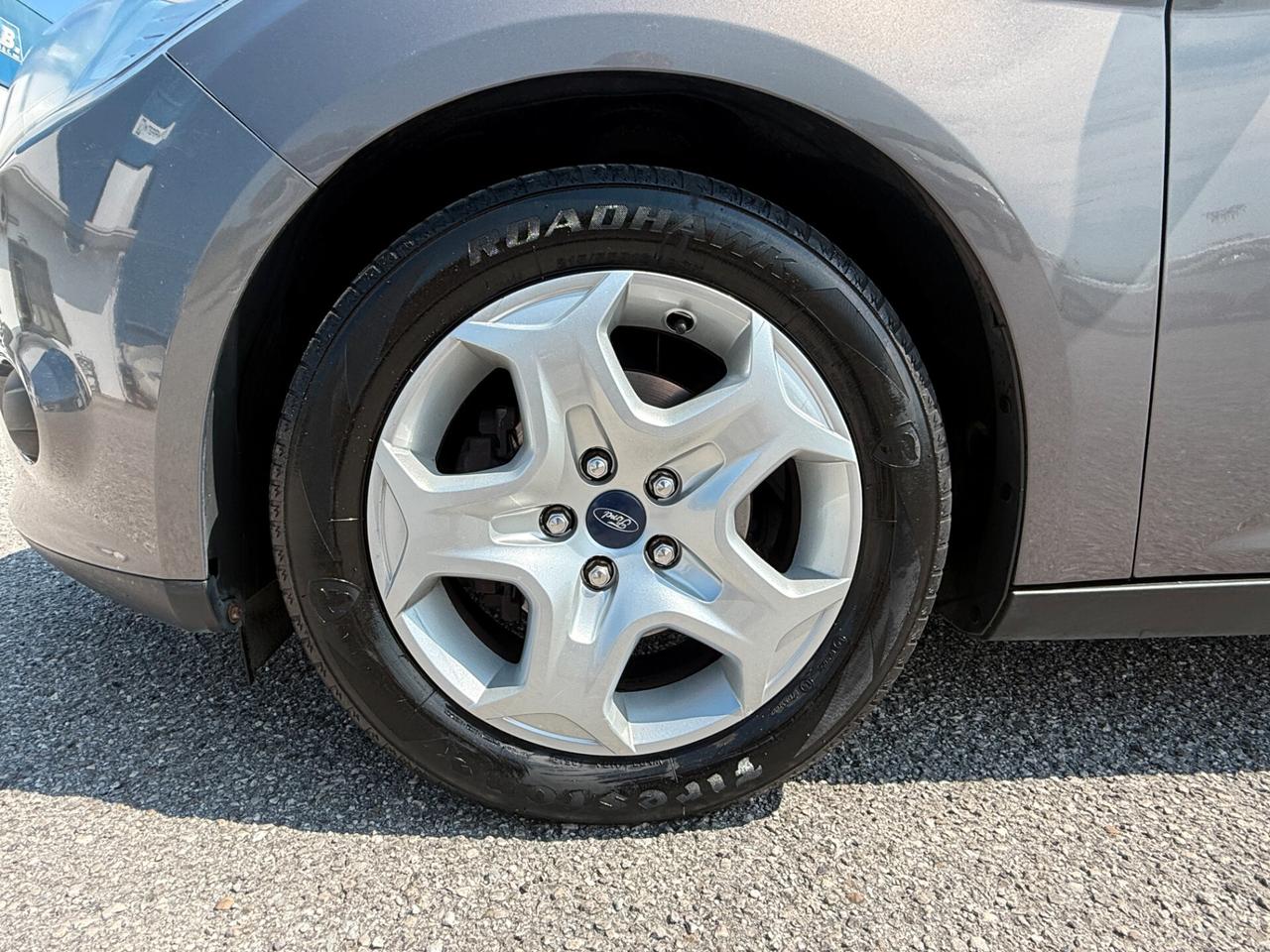 Ford Focus 1.6 120 CV GPL