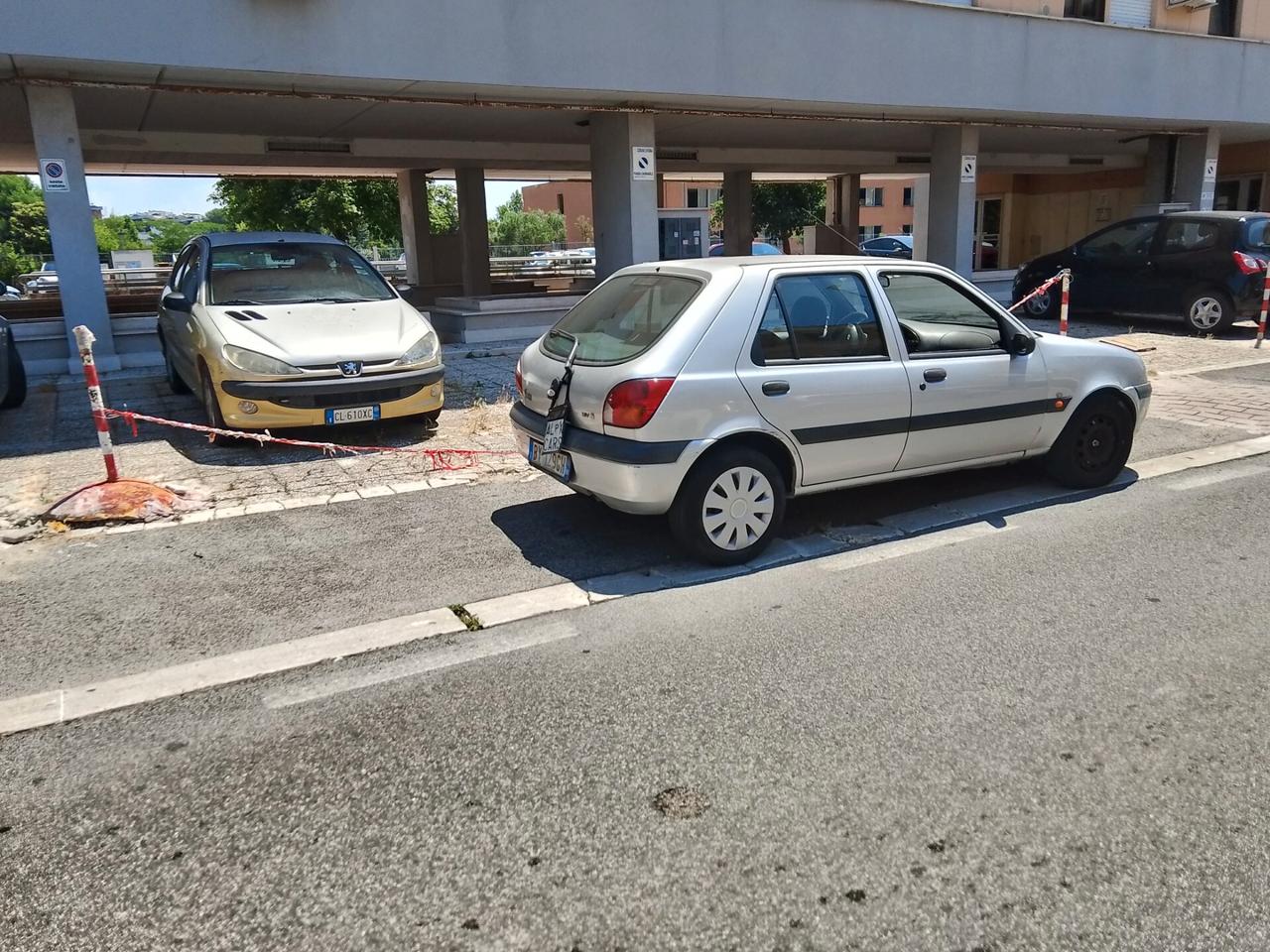 Ford Fiesta 1.4 16V 5p. Ghia