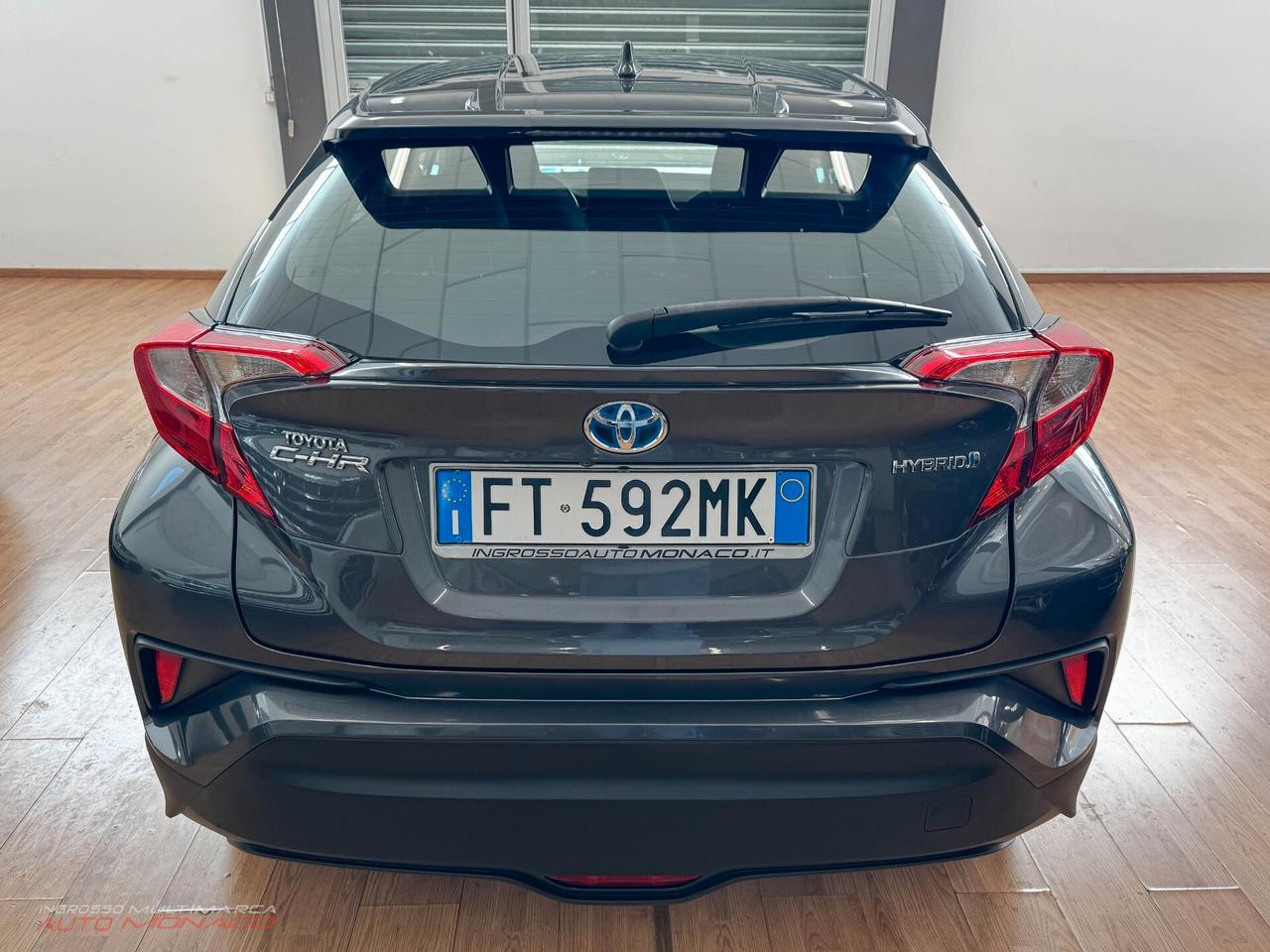 Toyota C-HR 1.8 Hybrid E-CVT