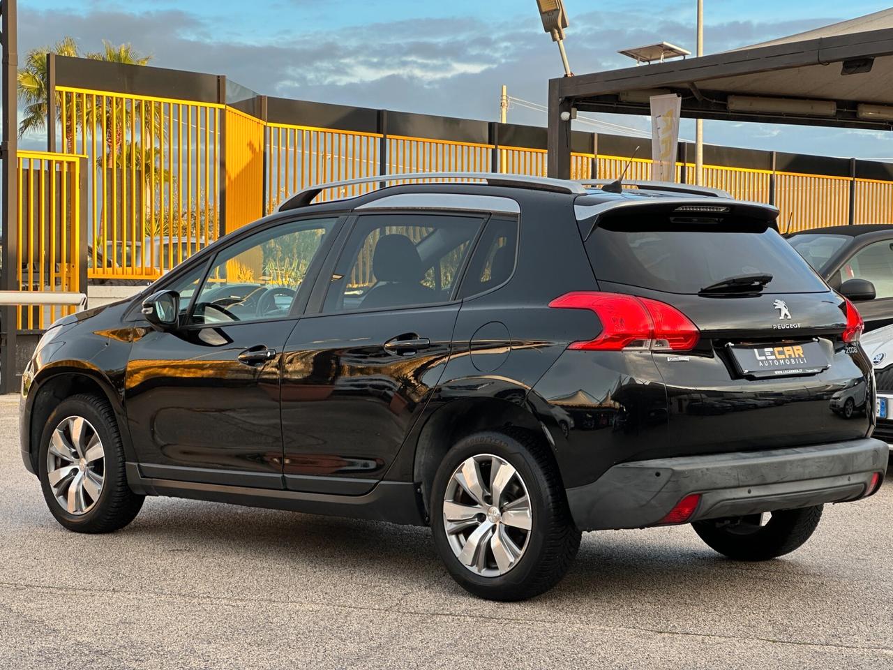 PEUGEOT 2008 PureTech 82 Active