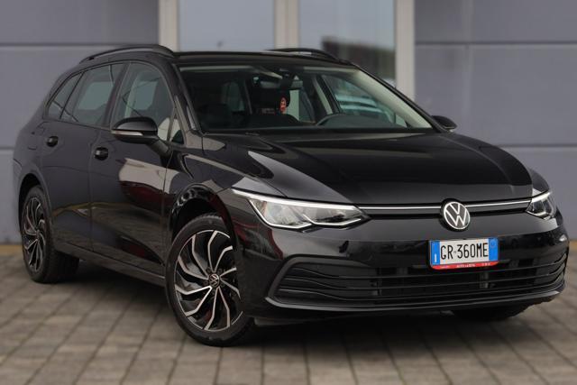 VOLKSWAGEN Golf Variant 1.0 eTSI EVO DSG Life