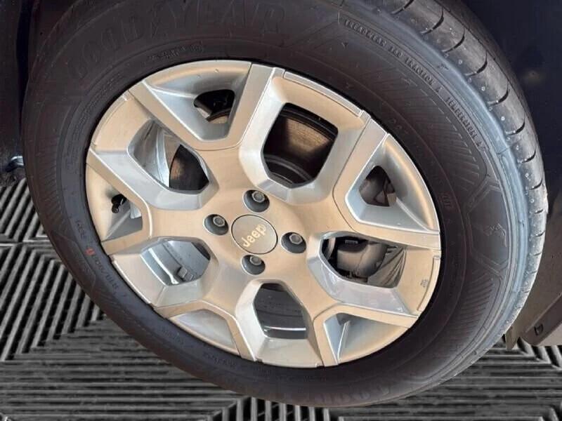 Jeep Avenger 1.2 Turbo 110 CV e-Hybrid Altitude