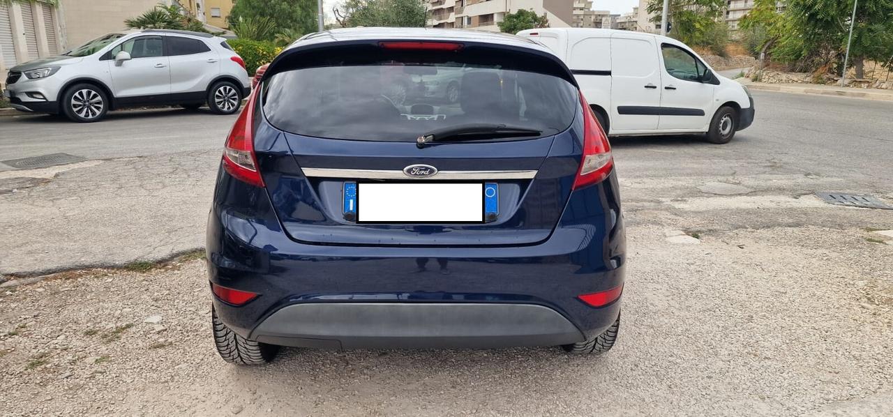 Ford Fiesta 1.2 Benz 5 porte Titanium 2011