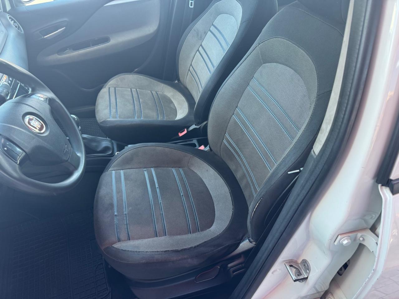 Fiat Punto Evo 1.3 Mjt 75 CV 5 porte Dynamic