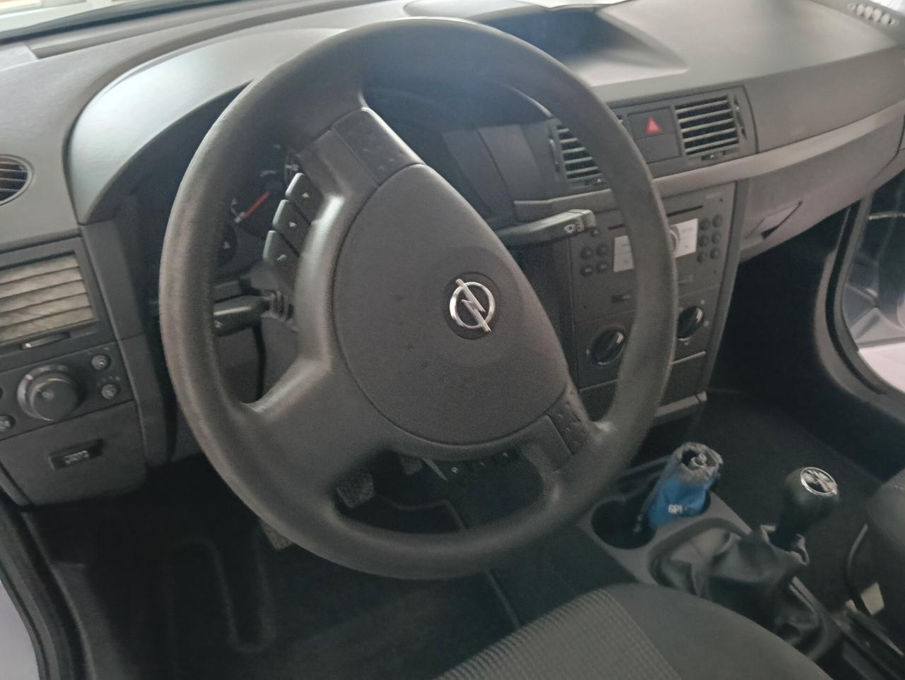 Opel Meriva 1.4 16V GPL-TECH Club