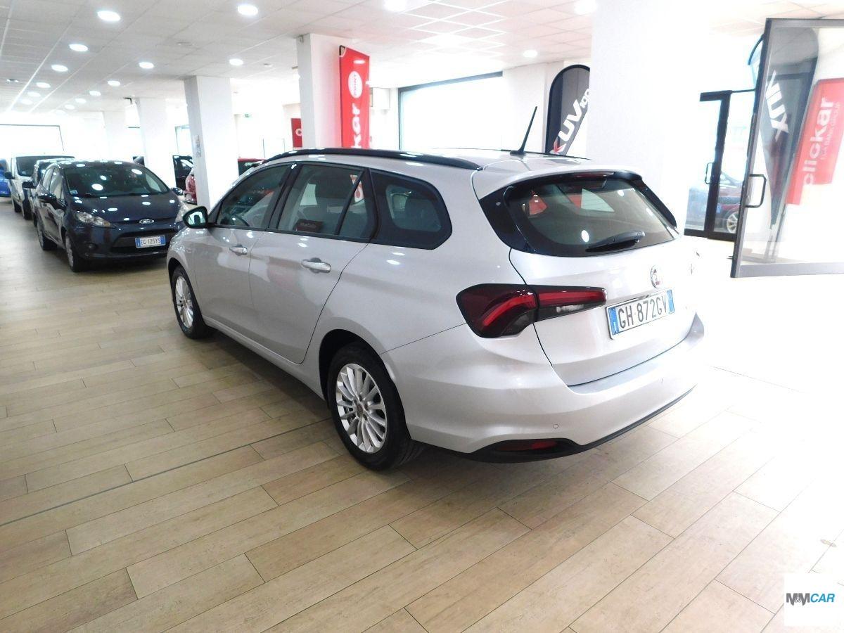 FIAT - Tipo - 1.6 Mjt S&S SW Easy Business