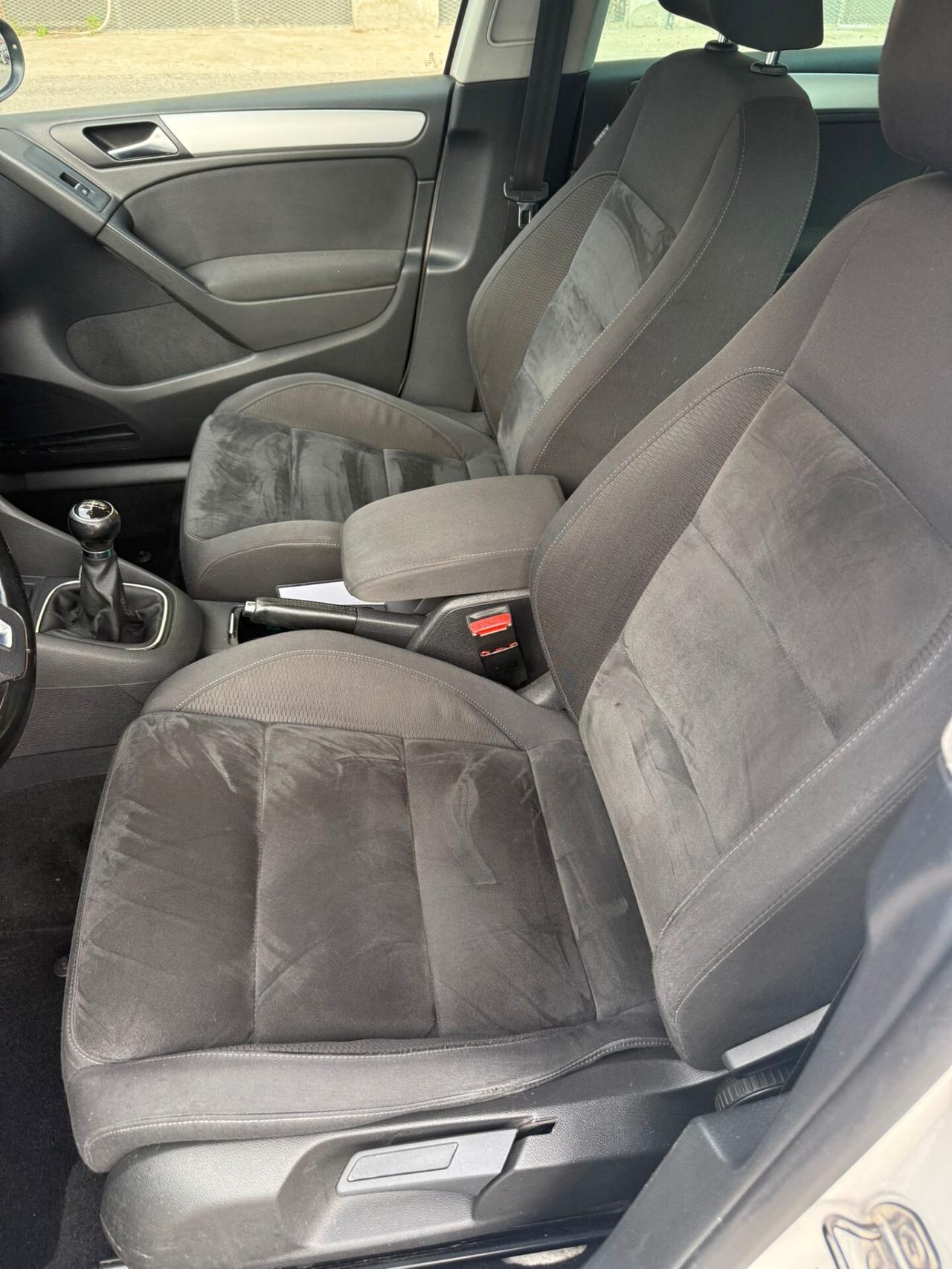Volkswagen Golf 1.6 TDI DPF 5p. Highline
