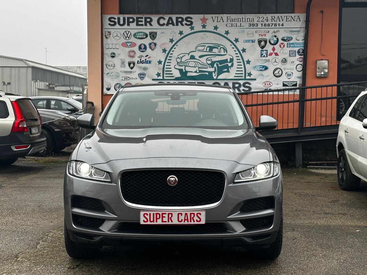 Jaguar F-Pace 2.0 D 180 CV AWD aut. R-Sport