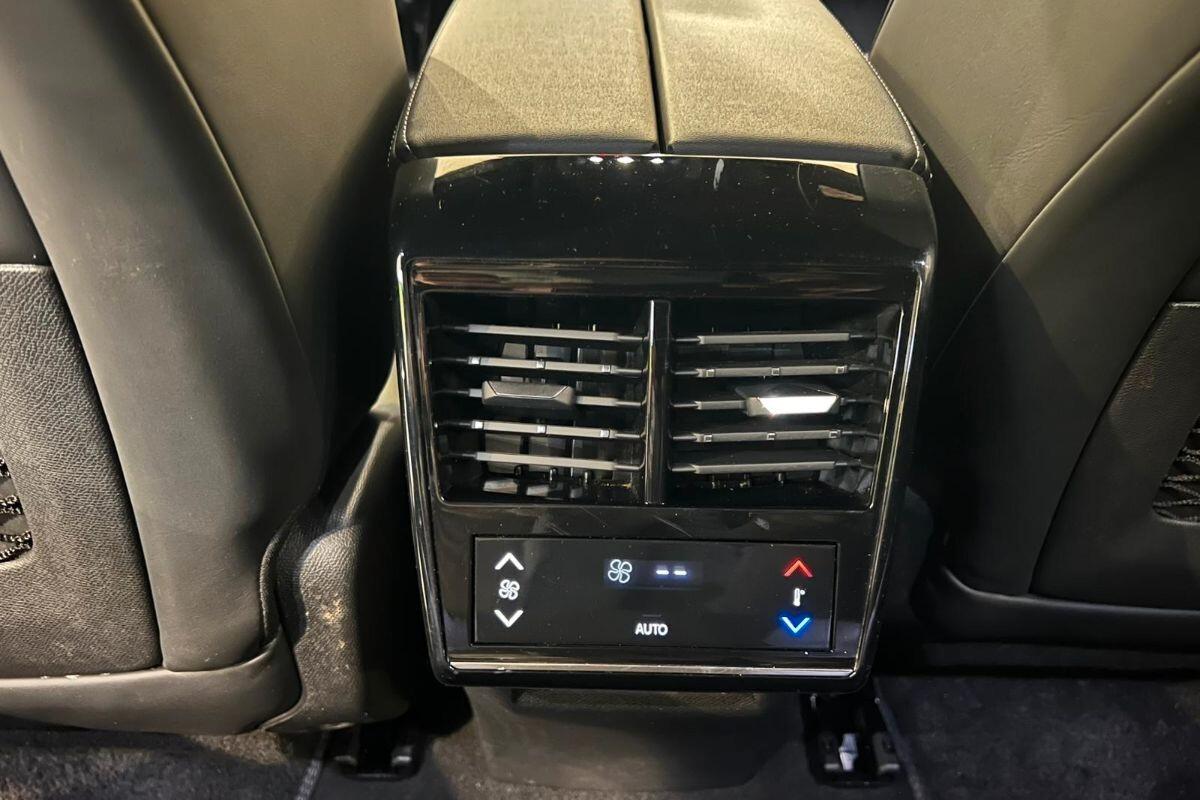 Ds DS 7 DS 7 Crossback E-Tense 4x4 Louvre