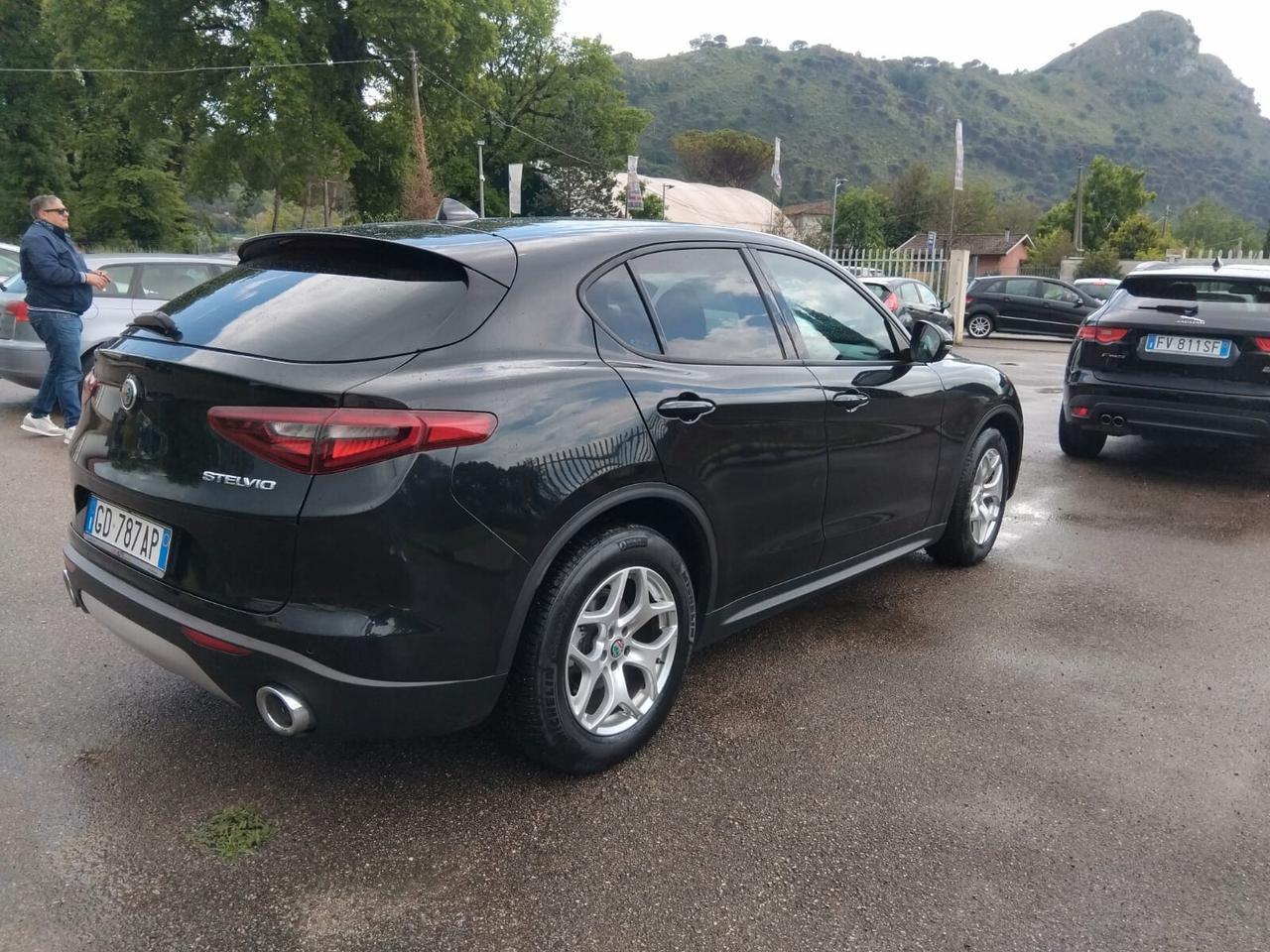 Alfa Romeo Stelvio 2.2 Turbodiesel 160 CV AT8 RWD Business