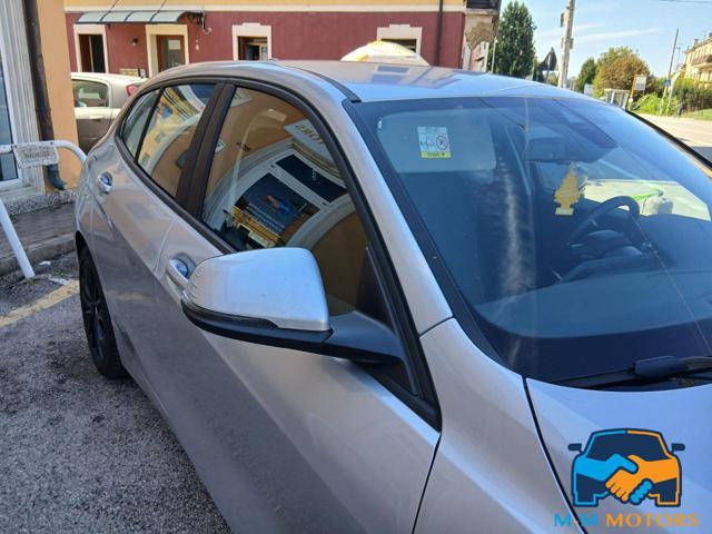 BMW 118 i 5p. Business Advantage