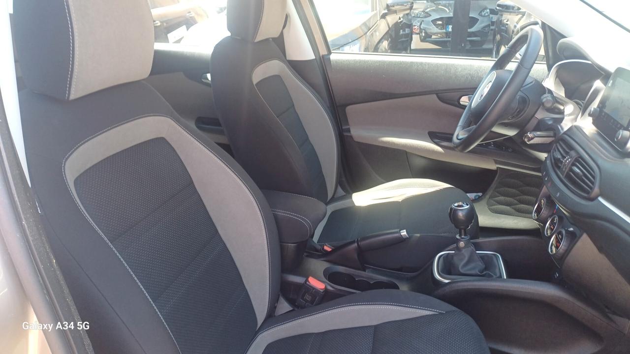Fiat Tipo 1.6 Mjt S&S SW Lounge
