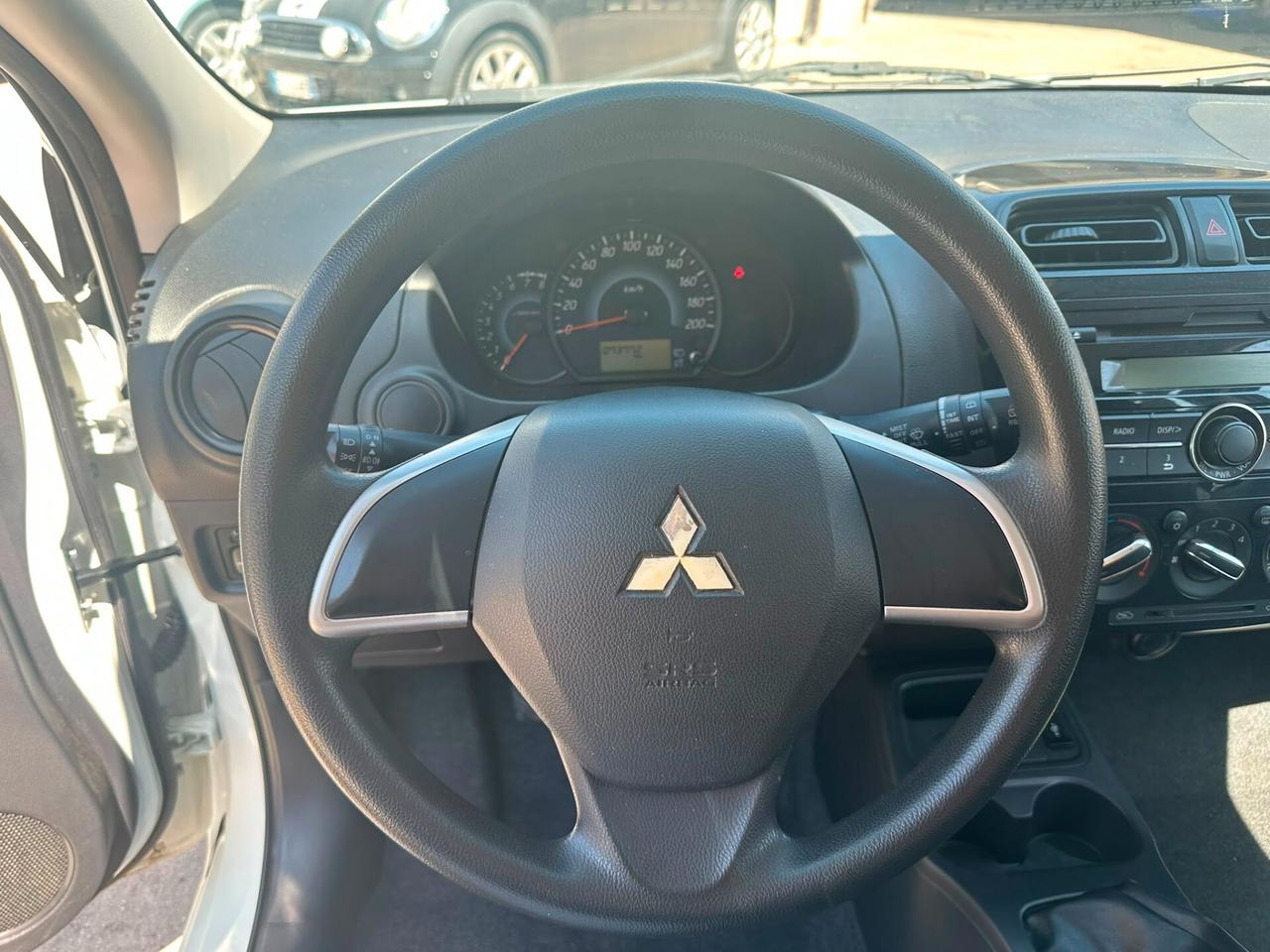 Mitsubishi Space Star 1.0 Invite