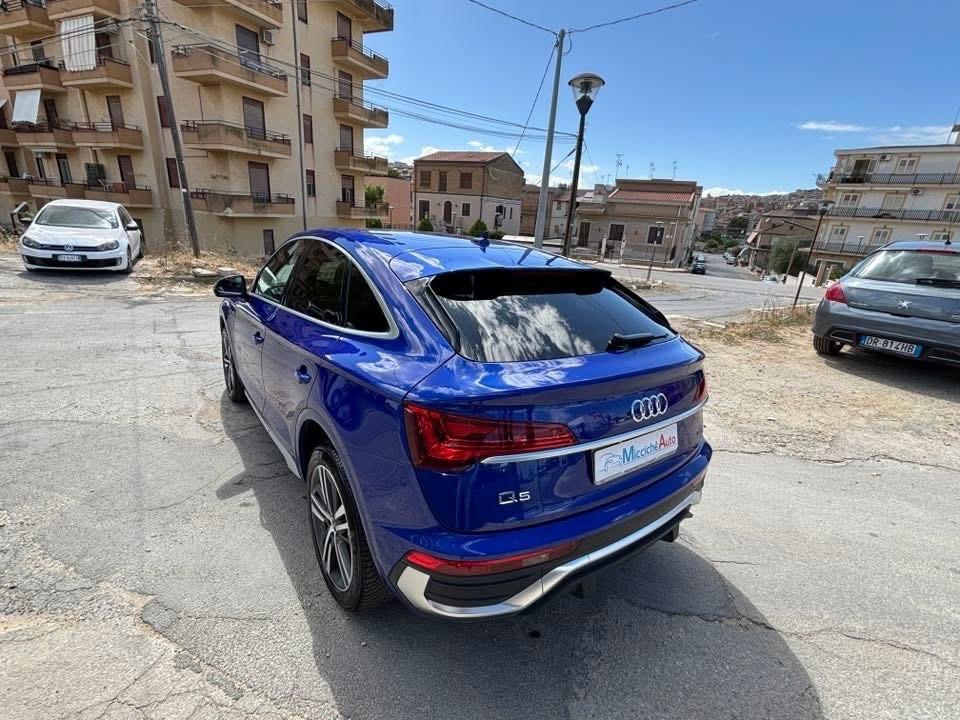 AUDI Q5 SPORTBACK 40 TDI 204 S-LINE FULL IVA ESPOSTA