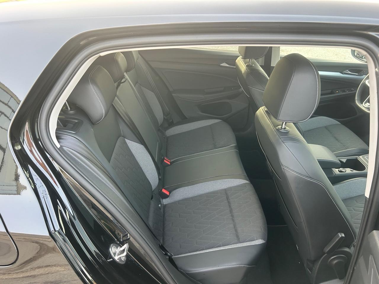 Volkswagen Golf 1.5 TSI eHybrid DSG Style