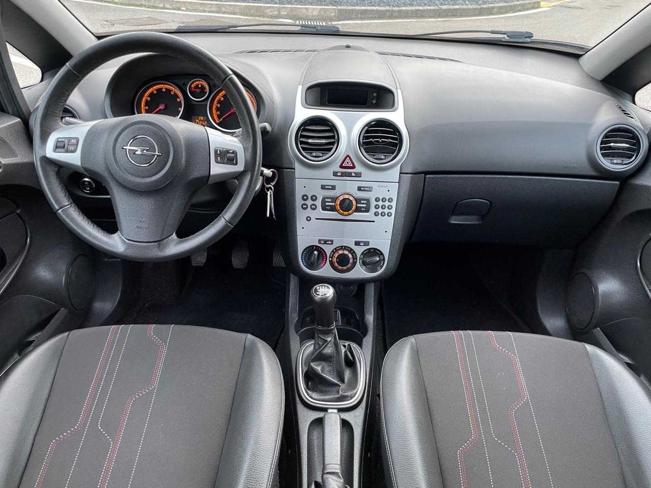 Opel Corsa 1.2 5 porte Sport* Neo patentati *