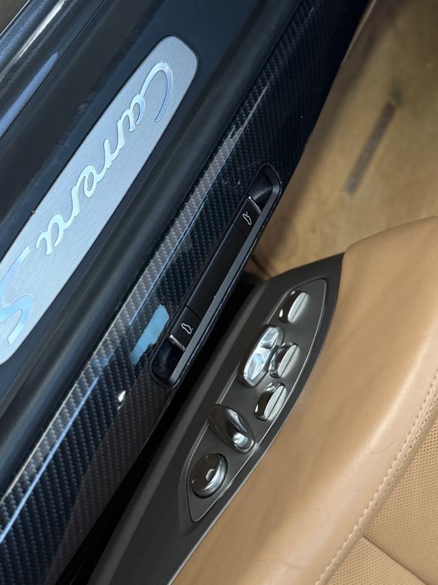 PORSCHE 911 3.8 Carrera S Coupé