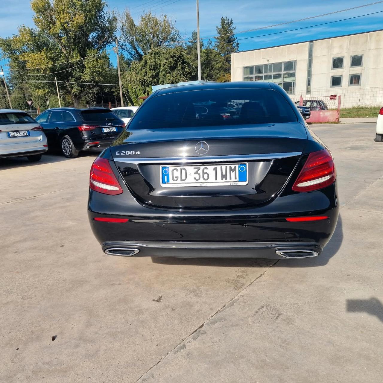 Mercedes-benz E 200 d Auto Premium Plus UNICO PTROPRIETARIO TAGLIANDI UFFICIALI