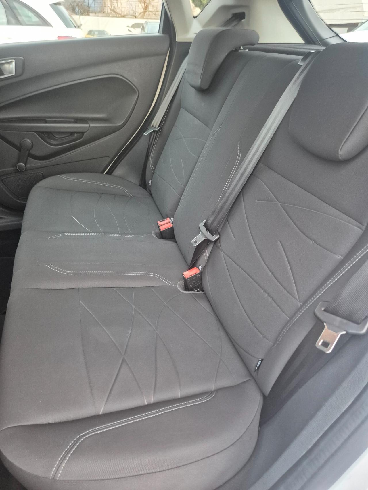 Ford Fiesta 1.4 5 porte Bz.- GPL Business