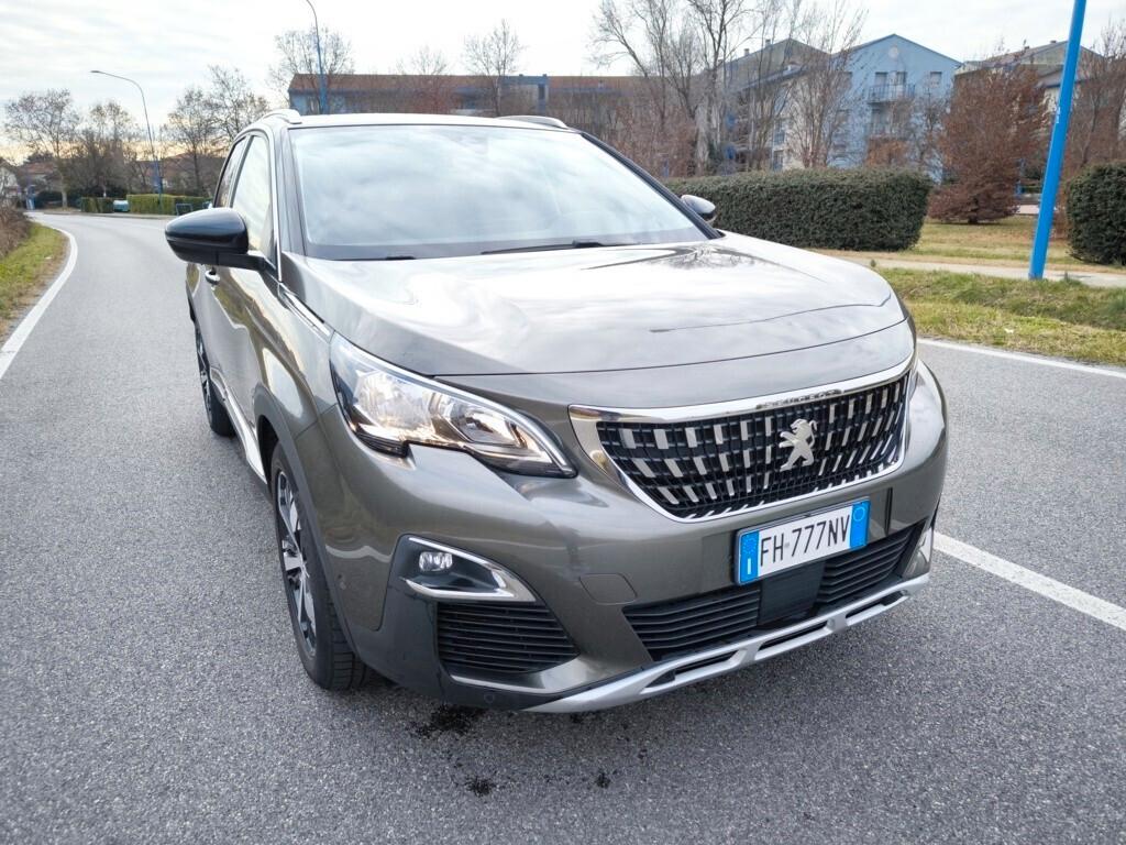 PEUGEOT 3008 1,6 BLUEHDI GT LINE – CAMBIO AUTOMATICO