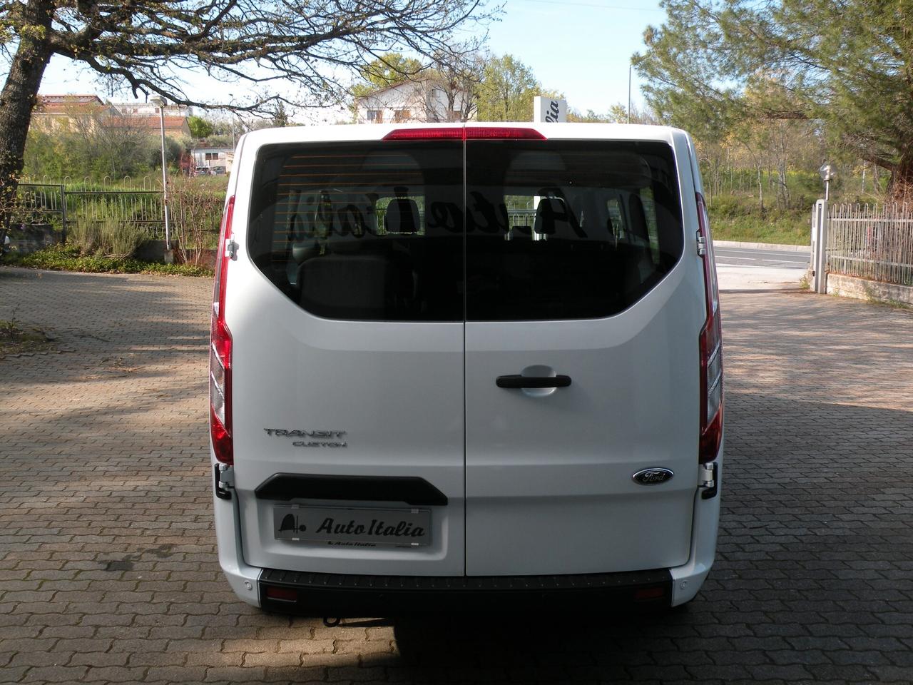 FORD TRANSIT CUSTOM 9 POSTI - NOLEGGIO