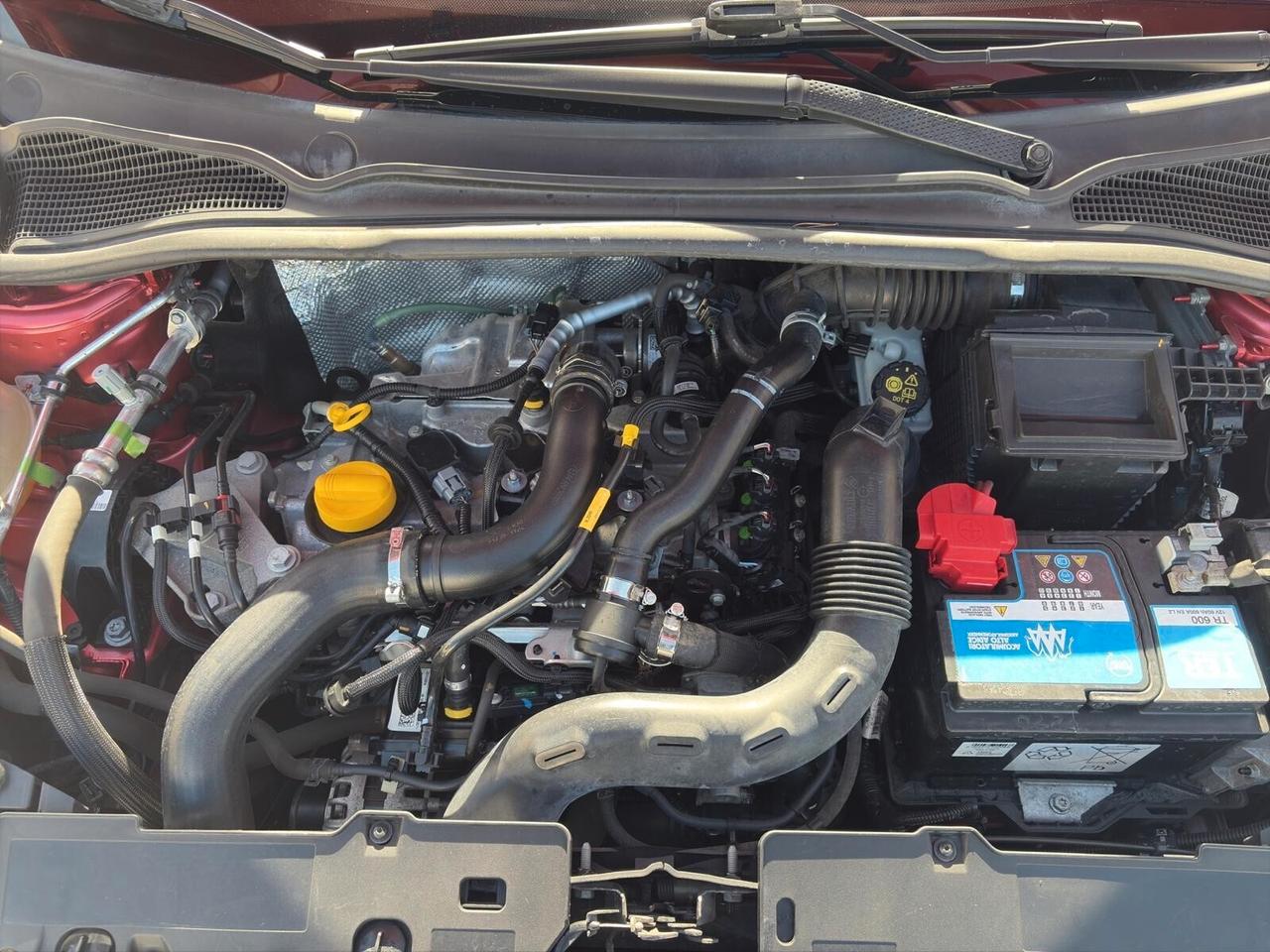 Renault Clio 0.9 GPL 90cv Moschino NEOPATENTATI