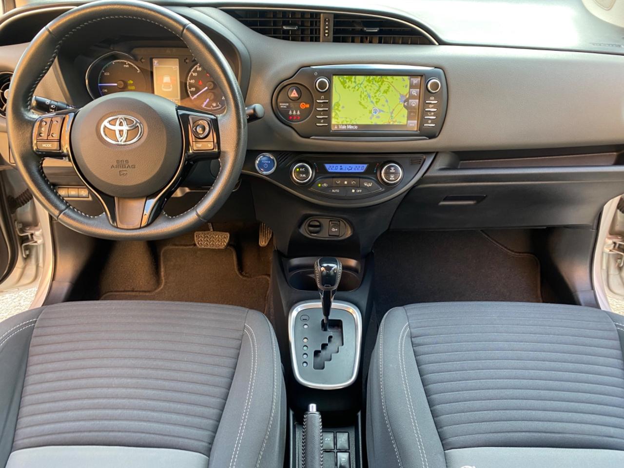 Toyota Yaris 1.5 Hybrid 5 porte Active