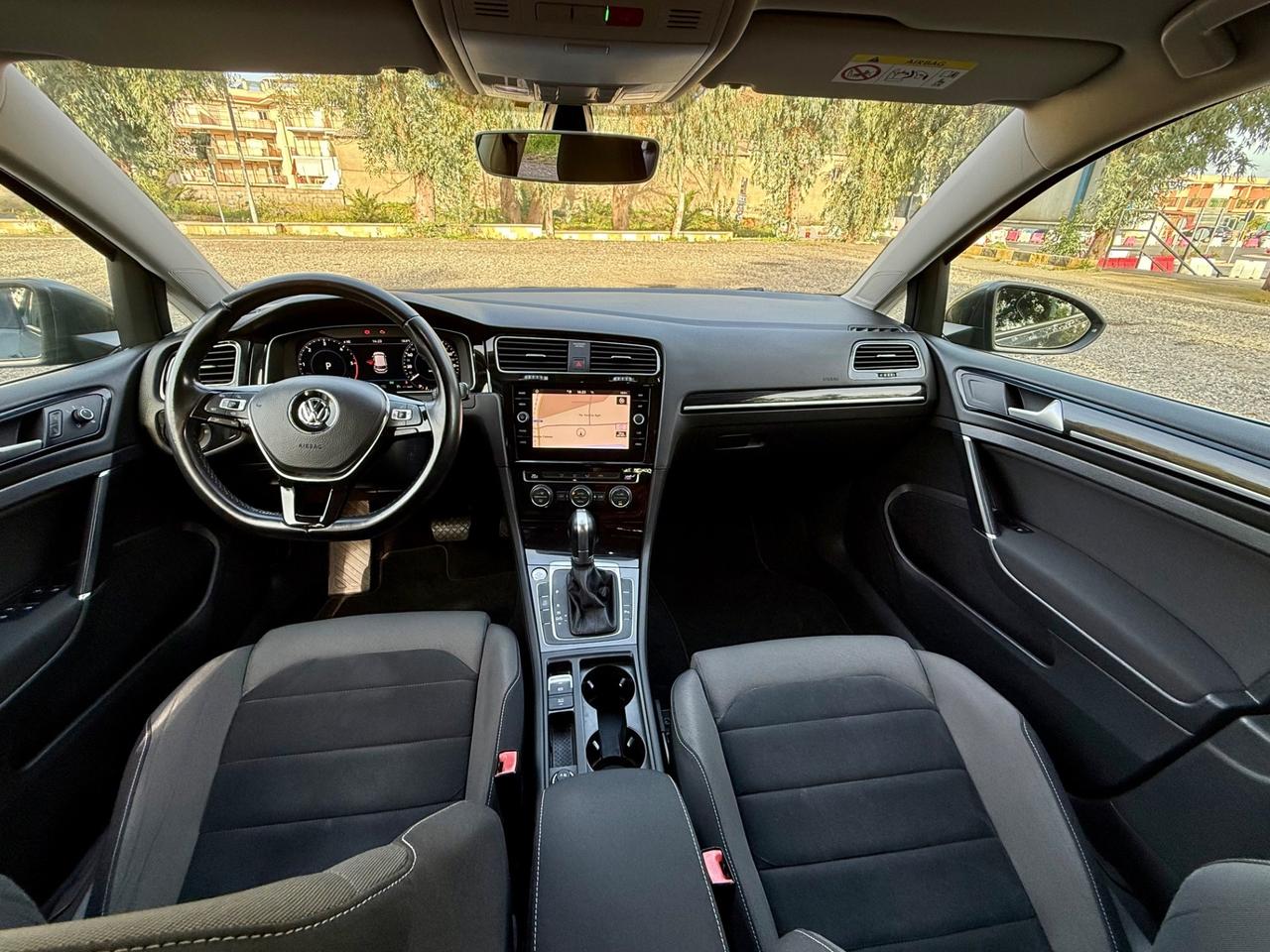 VOLKSWAGEN GOLF 1.6 TDI 115 CV DSG SPORT R LINE