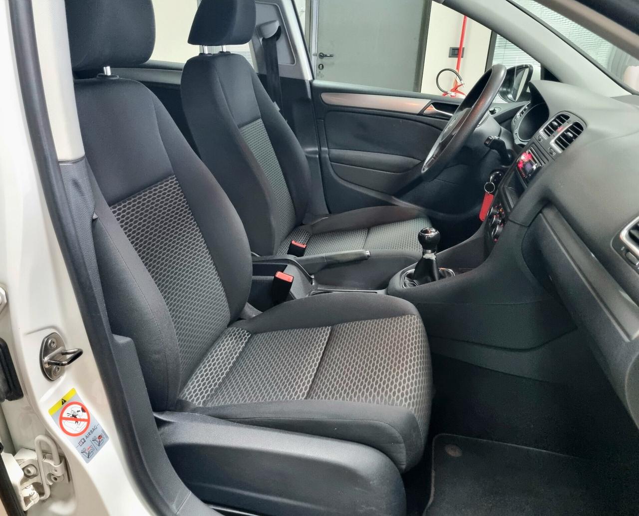 VOLKSWAGEN GOLF 1.6 TDI 105CV COMFORTLINE