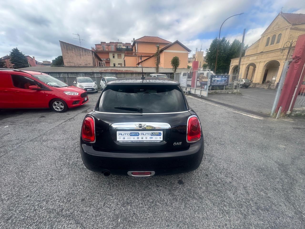 Mini 1.2 One 75 CV
